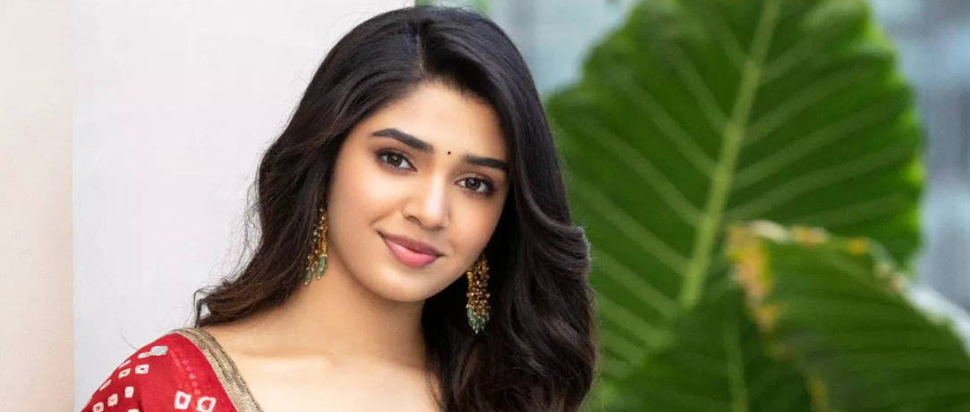 Krithi Shetty Age, Height, Career and Net Worth.